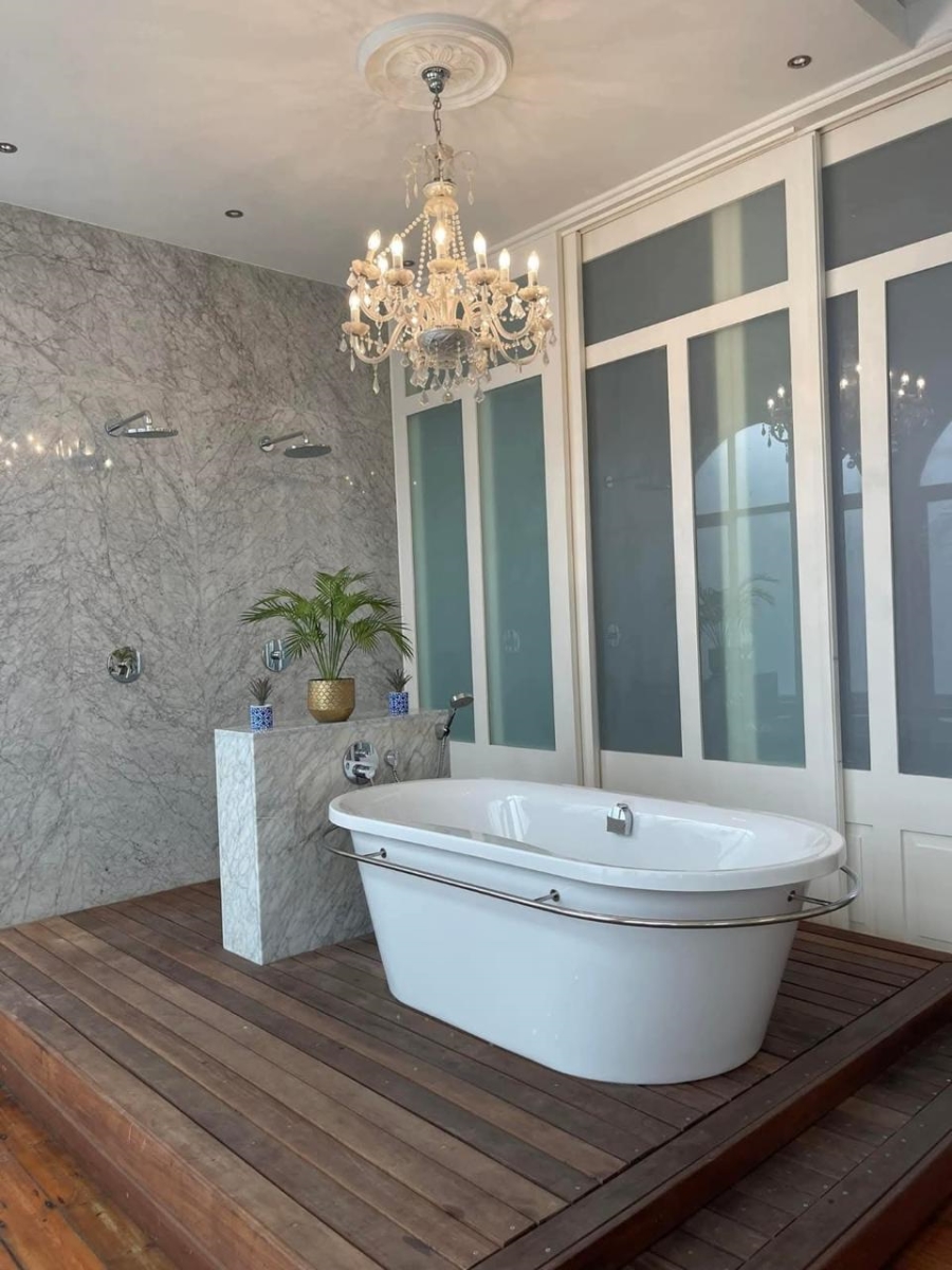 2 Bedroom Property for Sale in Cape Town City Centre Western Cape